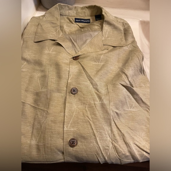 Bundle of Two (2) John Ashford Tropical Shirts, New - Picture 9 of 15